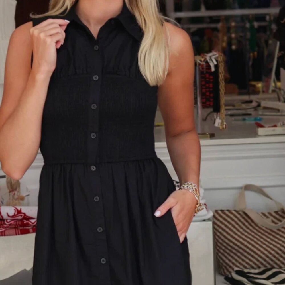 NWT Hutch Julissa Smocked Midi Dress Black size xs/s MSRP 274